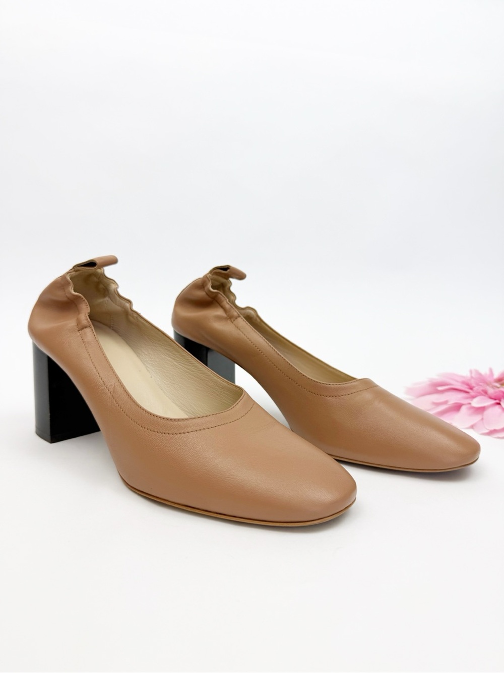 Everlane The Day Higher Heel Italian Leather Pecan Tan Stacked Block Heel
